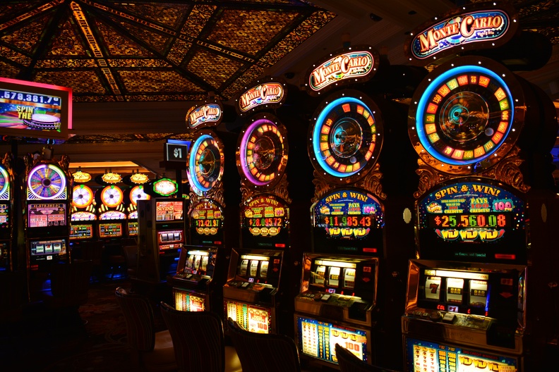 Казино лас вегас игровые автоматы онлайн демо версии бездепозитные бонусы казино играть онлайн бесплатно